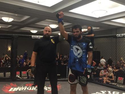 Gabe wins 1st round TKO